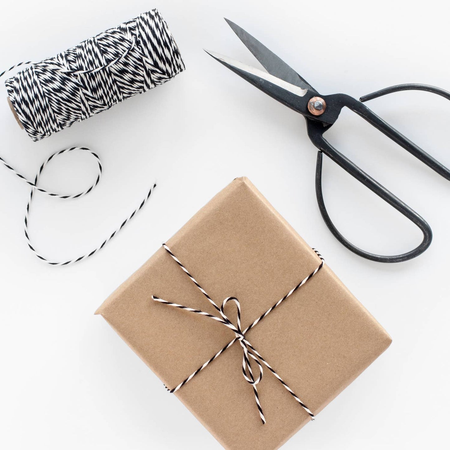Knot & Bow • Recycled Kraft Wrapping Paper