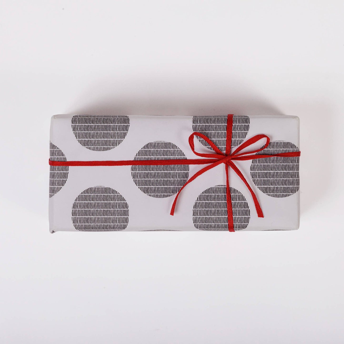 Regaro Papiro • Japanese Dots Wrapping Paper