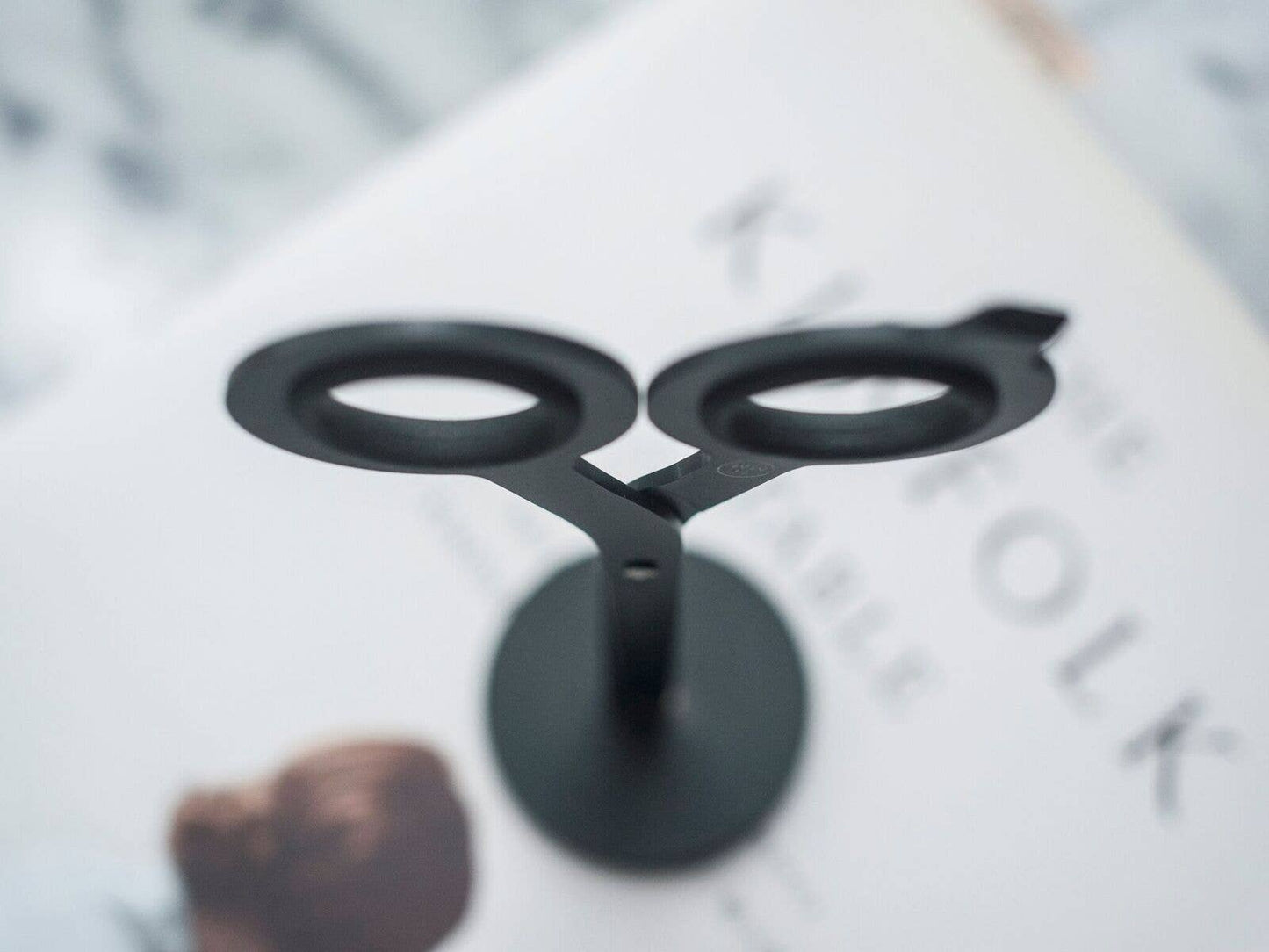 HMM • Black Scissors