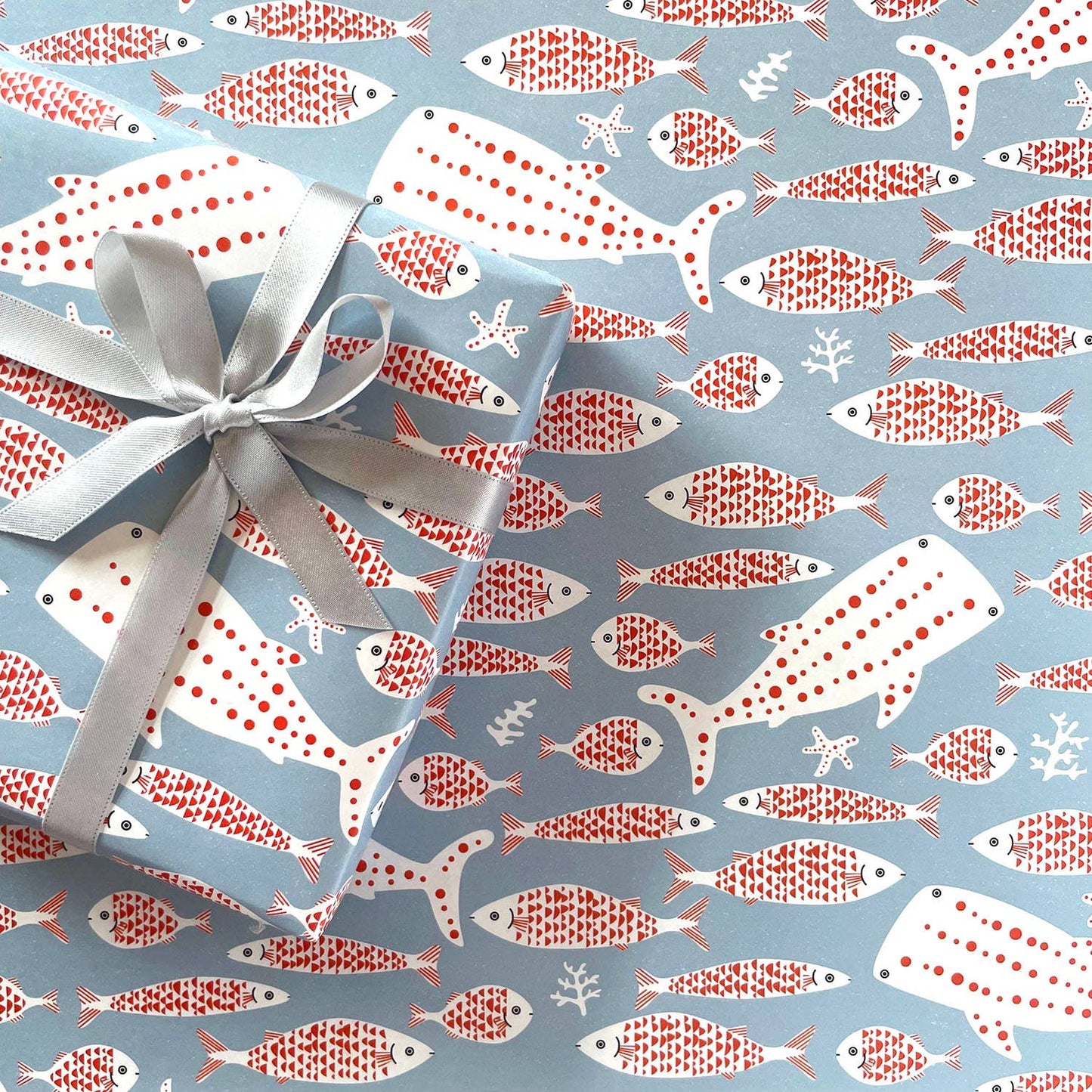 Regaro Papiro • Under the Sea Wrapping Paper