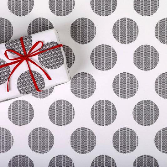 Regaro Papiro • Japanese Dots Wrapping Paper