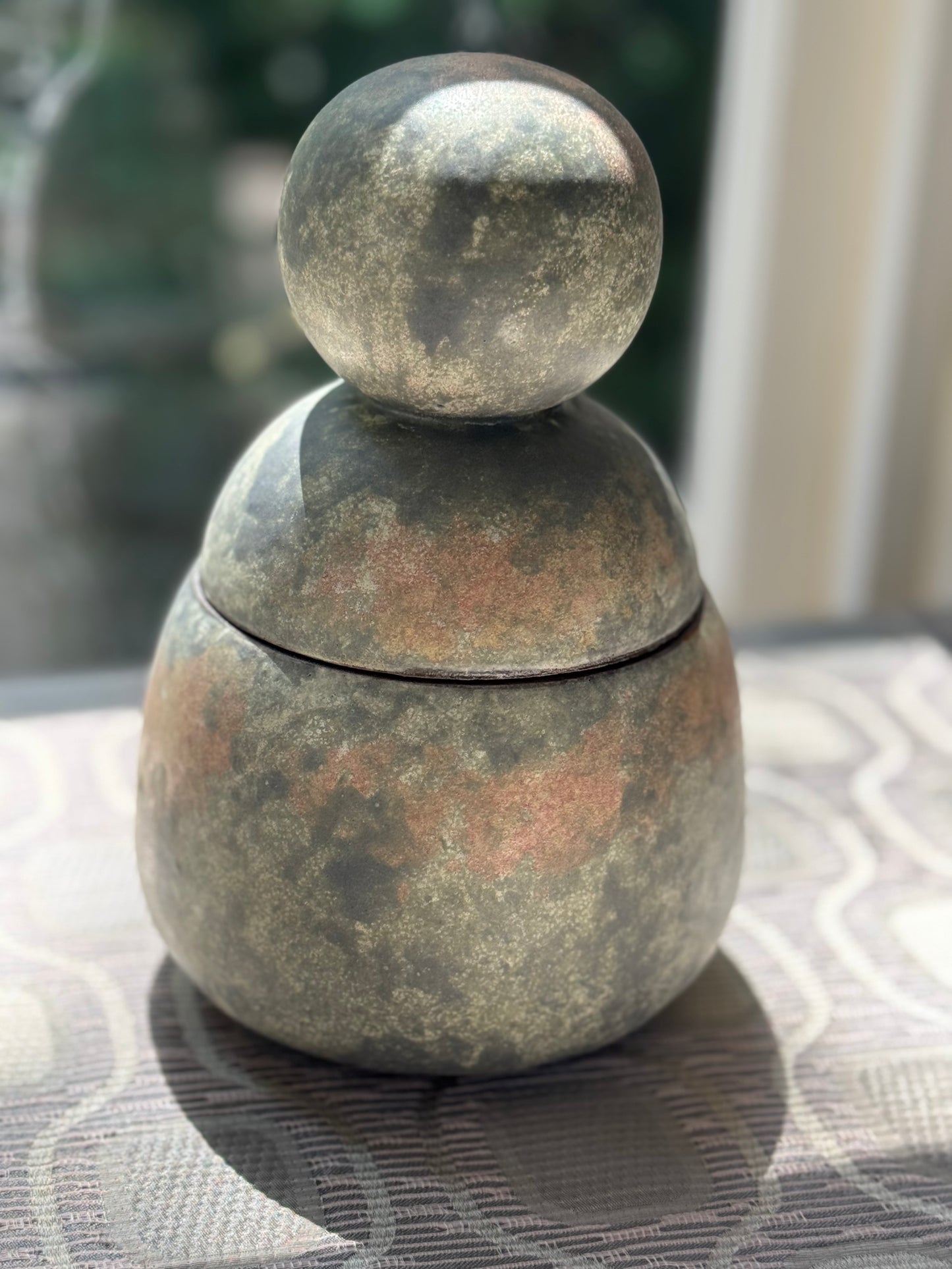 Neko.Co.Neko. • Big Knot Jar - Medium