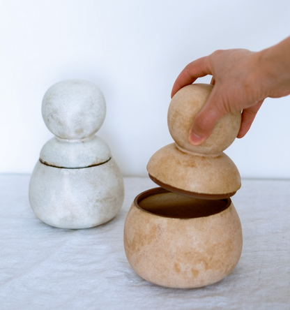 Neko.Co.Neko. • Big Knot Jar - Small