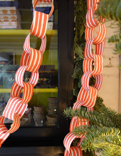 Hataguchi Collective • Red Paper Chain