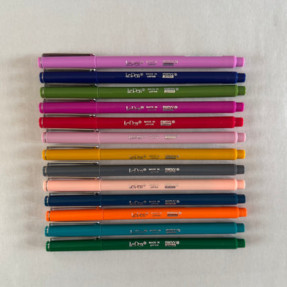 Marvy Uchida • Le Pen - Red